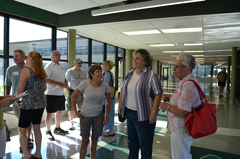 2016 saturday school tour (7).JPG